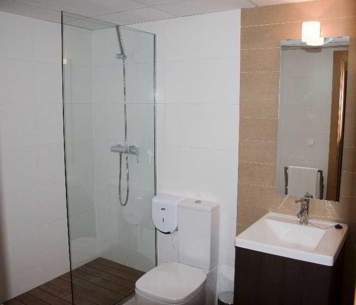 Apartamentos 16:9 Suites อัลเมรีอา ภายนอก รูปภาพ