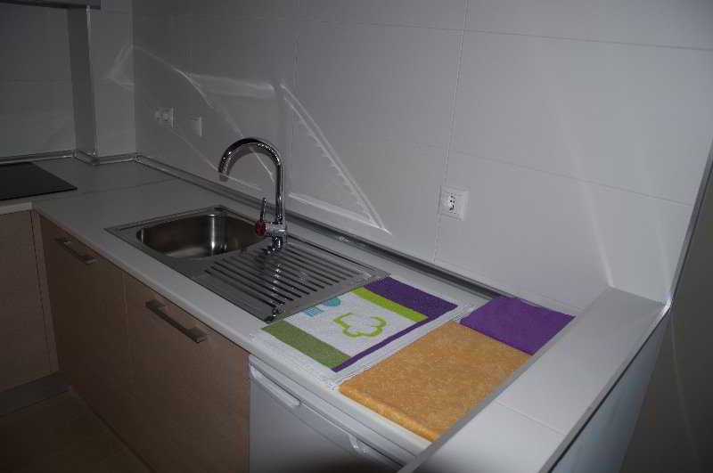 Apartamentos 16:9 Suites อัลเมรีอา ภายนอก รูปภาพ